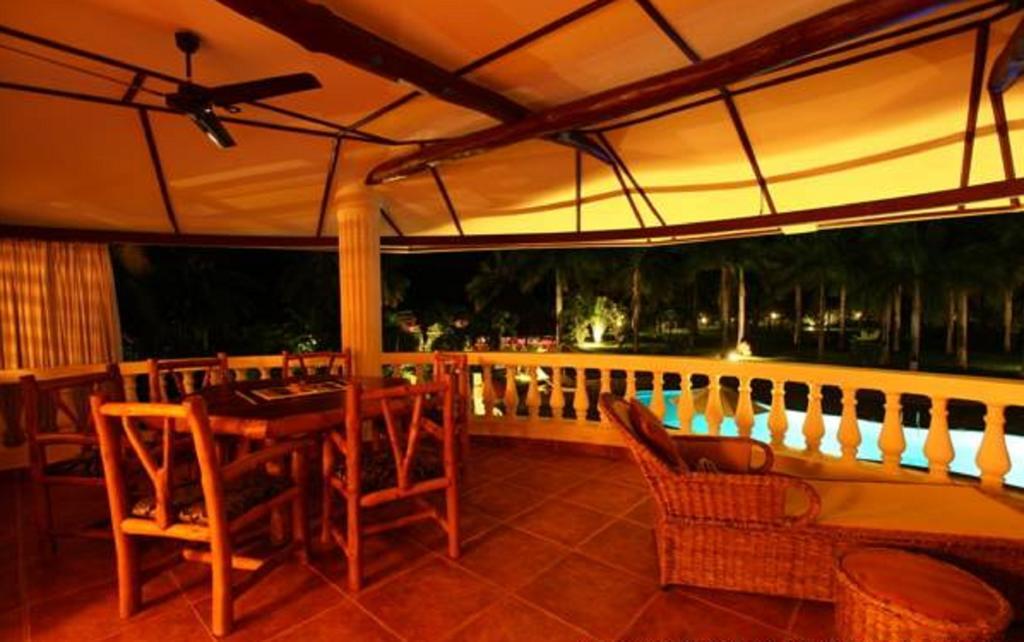 Sunset Villa Boutique Resort Diani Beach Rom bilde